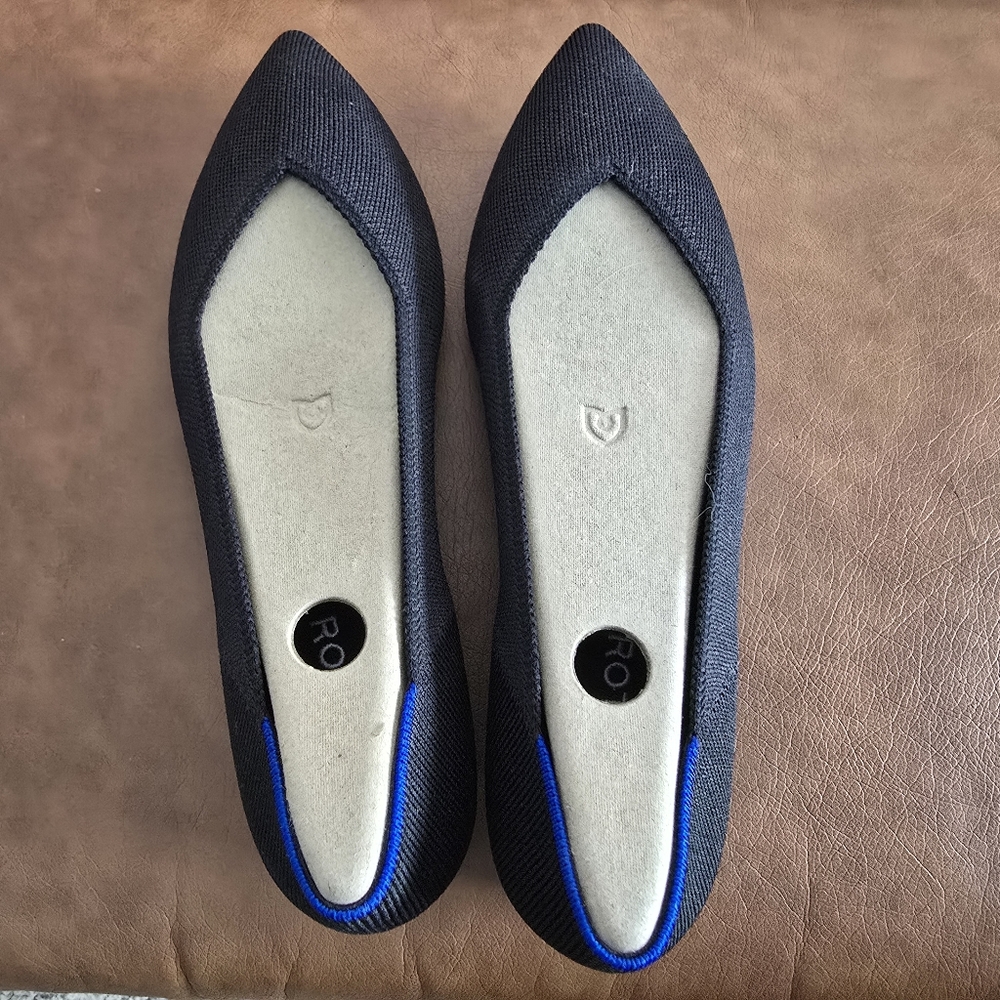Rothys BRAND NEW The Point 9.5